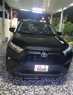 تۆیۆتا ڕاڤ 4